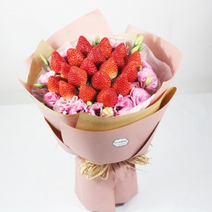 草莓之恋- 20颗新鲜草莓，粉色桔梗围边