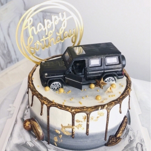 创意汽车-网红奶油蛋糕，奥利奥、汽车等插件装饰