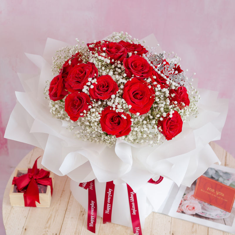 爱的纪念日-19朵红玫瑰，白色满天星丰满，一个皇冠（款式随机）