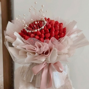 甜莓之恋- 52颗网红草莓花束