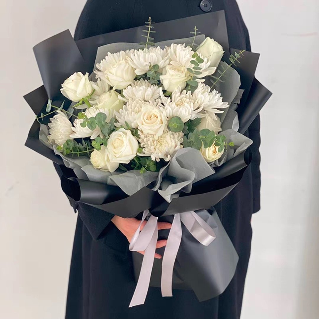 永远怀恋/11朵白菊花9朵白玫瑰花精美花束包装 017